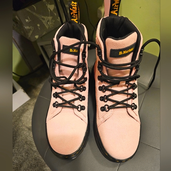 DR Marten's boots - Picture 1 of 3